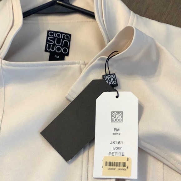 Clara sun woo liquid leather nwt - Picture 4 of 6